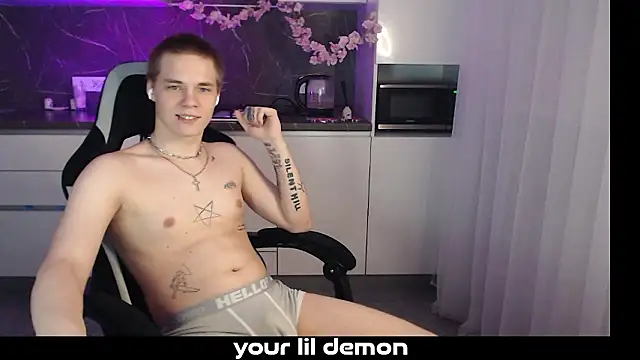 Snapshot of yourlildemon chatting on March 5, 2026, 6:04 pm yourlildemon online show from March 5, 2026, 6:04 pm