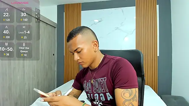 Snapshot of Rafa2004Cruz chatting on February 18, 2025, 3:43 pm Rafa2004Cruz online show from February 18, 2025, 3:43 pm