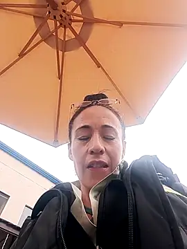 Coeur de luxure online show from November 14, 2025, 2:16 pm