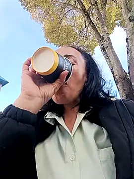 Coeur de luxure online show from February 4, 2026, 1:17 pm