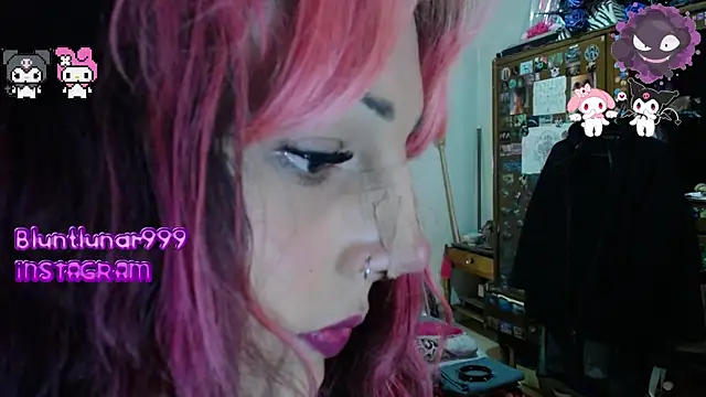 Snapshot of purplekattlyn chatting on February 27, 2025, 6:09 pm purplekattlyn online show from February 27, 2025, 6:09 pm