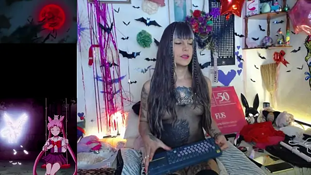 Snapshot of purplekattlyn chatting on April 23, 2026, 11:29 pm purplekattlyn online show from April 23, 2026, 11:29 pm