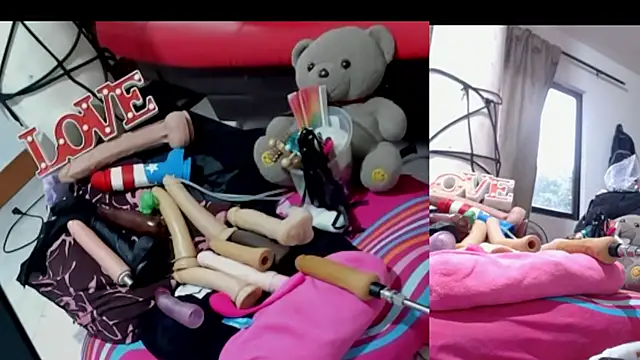 afroditacute15 online show from October 11, 2025, 8:29 pm