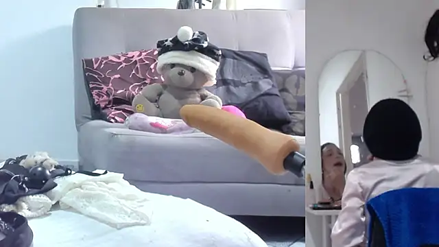 afroditacute15 online show from November 16, 2025, 6:46 pm