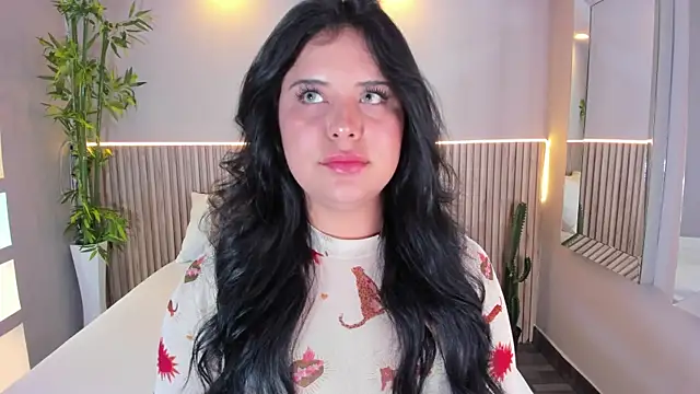 GeorginaReyes online show from December 19, 2025, 10:39 pm