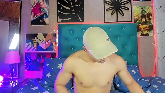 LiamAndrewzz online show from October 1, 2025, 9:32 pm