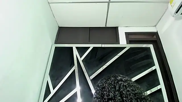 Rubyxht online show from March 16, 2025, 4:12 pm