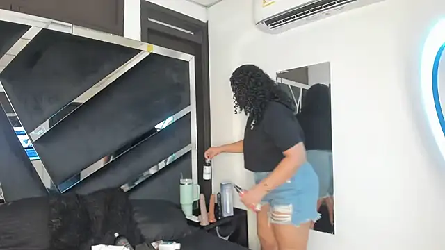 Rubyxht online show from September 13, 2025, 12:38 pm