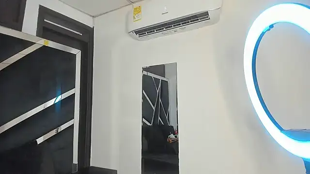 Rubyxht online show from October 7, 2025, 12:35 pm