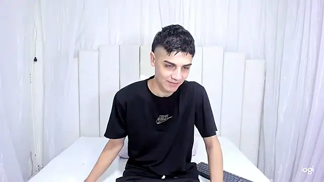 frank jhonsson online show from November 15, 2025, 2:02 pm