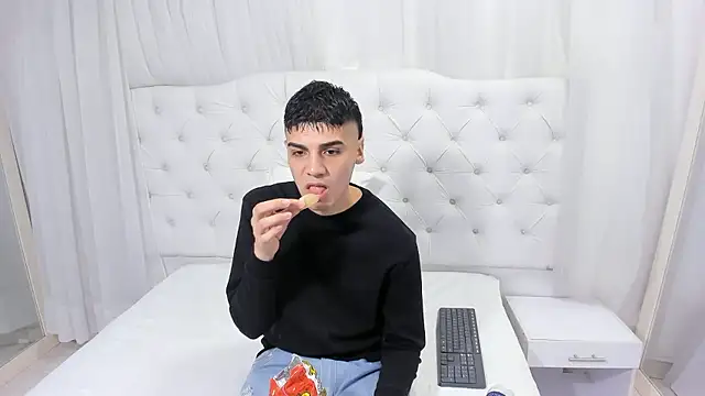 frank jhonsson online show from January 10, 2026, 4:09 pm