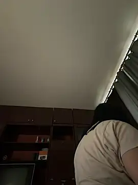 Naughtbaby 2025 online show from April 8, 2026, 1:22 pm