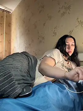 Naughtbaby 2025 online show from June 8, 2026, 1:33 pm
