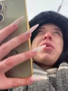 AlishaPrettyBlade online show from March 12, 2025, 9:34 am