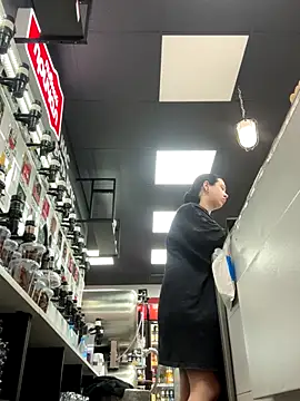 AlishaPrettyBlade online show from October 8, 2025, 11:08 am