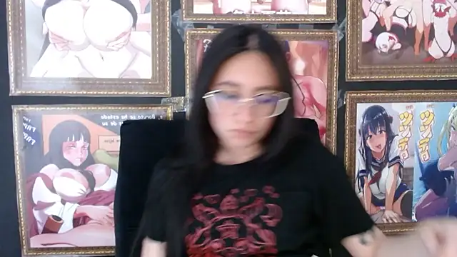 Arielle lov online show from March 17, 2025, 2:45 pm