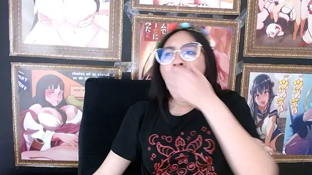 Arielle lov online show from March 17, 2025, 5:49 pm