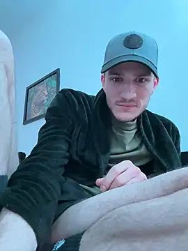 Snapshot of yoyoboy988 chatting on March 8, 2025, 10:56 pm yoyoboy988 online show from March 8, 2025, 10:56 pm