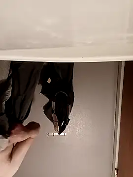 olviasssl77 online show from April 3, 2026, 2:48 pm