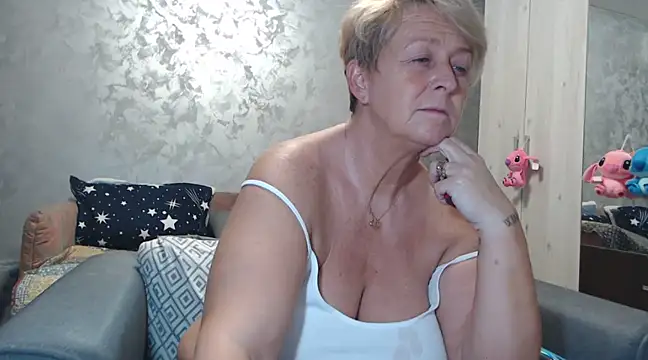 RosesandLillies online show from March 20, 2025, 5:25 pm