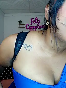 Snapshot of victoria_roussee chatting on March 3, 2026, 9:48 am victoria roussee online show from March 3, 2026, 9:48 am