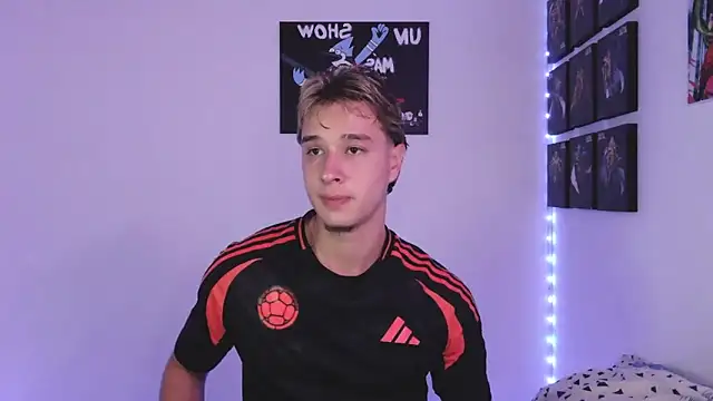 Snapshot of jack_walker190 chatting on September 14, 2025, 6:34 am jack walker190 online show from September 14, 2025, 6:34 am