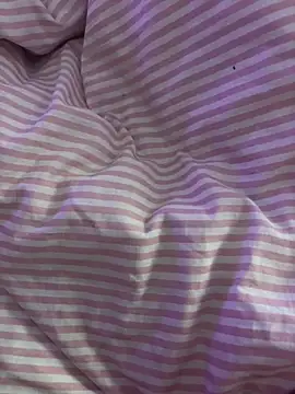 Snapshot of jemzbubu chatting on March 10, 2025, 5:11 am jemzbubu online show from March 10, 2025, 5:11 am