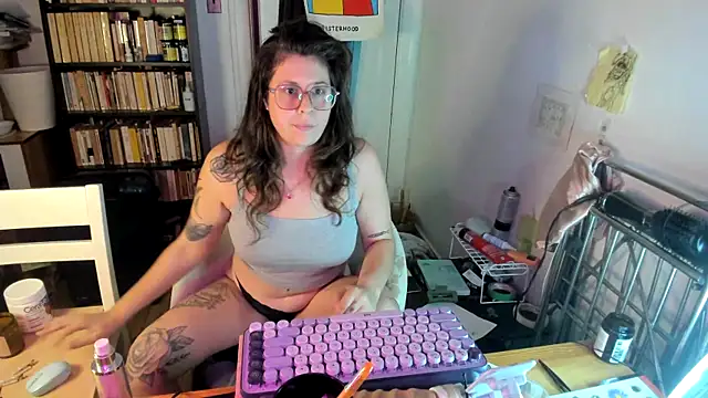 Snapshot of Rosiee69_ chatting on November 13, 2025, 9:25 pm Rosiee69 online show from November 13, 2025, 9:25 pm