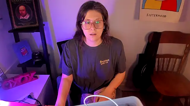 Rosiee69  online show from March 15, 2026, 1:39 pm