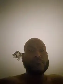 Snapshot of Mrnutella chatting on February 24, 2025, 9:31 pm Mrnutella online show from February 24, 2025, 9:31 pm