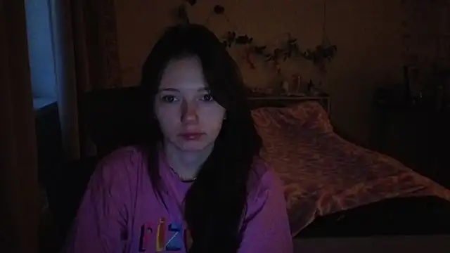 boozekirs  online show from February 24, 2026, 2:31 am