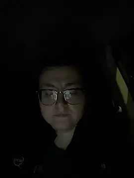 HTXBELLE online show from March 12, 2025, 2:52 am