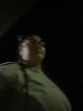 HTXBELLE online show from March 16, 2025, 3:47 am