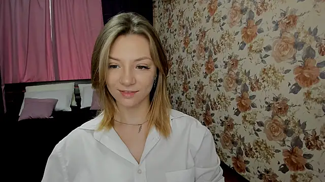 AmandaGracy 1 online show from October 12, 2025, 10:14 am