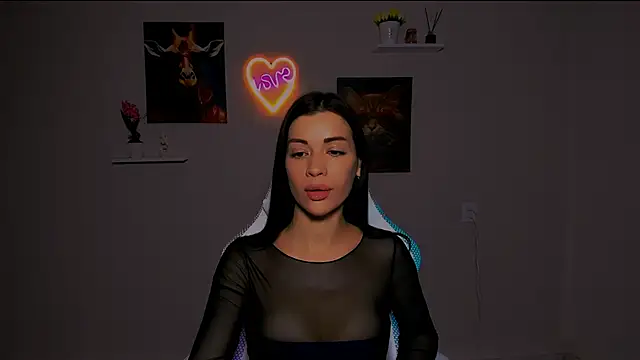 Snapshot of KetiWils chatting on March 3, 2025, 6:59 am KetiWils online show from March 3, 2025, 6:59 am