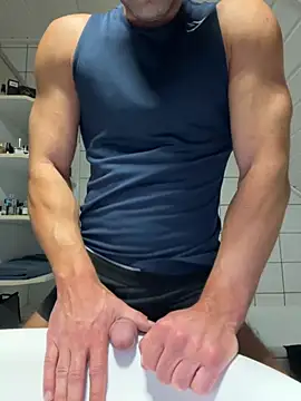 Nita69 online show from November 15, 2025, 4:14 pm