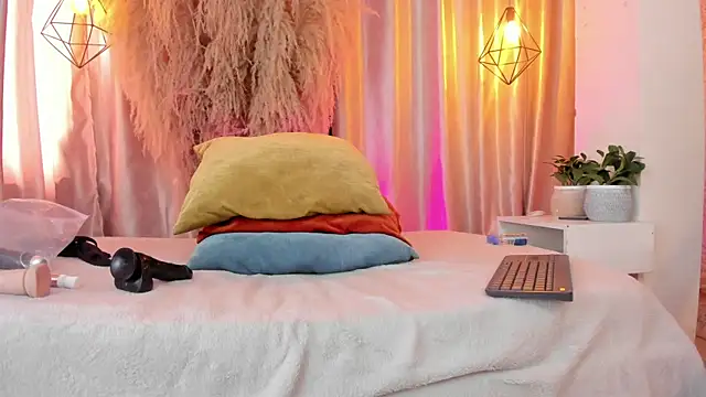Snapshot of iiangel_ chatting on September 16, 2025, 3:02 pm iiangel  online show from September 16, 2025, 3:02 pm
