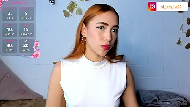 LiaHansson online show from October 7, 2025, 4:48 pm