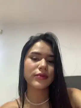 Emily-Carter online show from October 31, 2025, 3:18 am