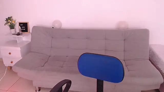 emily-777 online show from September 22, 2025, 8:55 pm