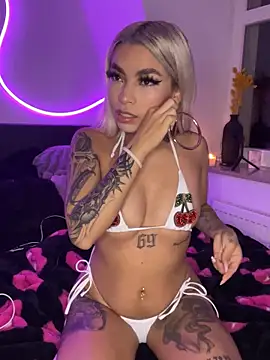 Natixrtt online show from October 15, 2025, 7:25 pm