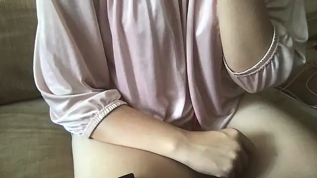 ashleighpink online show from June 10, 2026, 3:33 pm
