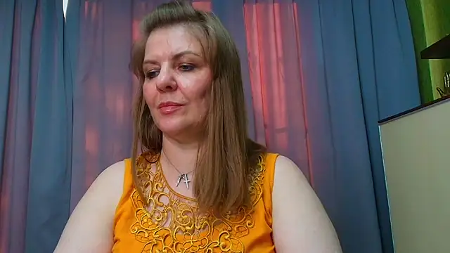 Snapshot of VeronikawGold chatting on May 7, 2026, 5:13 am VeronikawGold online show from May 7, 2026, 5:13 am