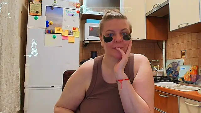 Snapshot of VeronikawGold chatting on May 30, 2026, 11:02 pm VeronikawGold online show from May 30, 2026, 11:02 pm