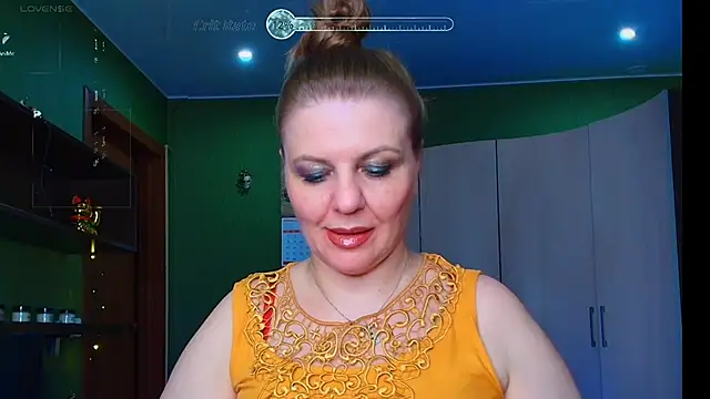 Snapshot of VeronikawGold chatting on June 5, 2026, 6:57 pm VeronikawGold online show from June 5, 2026, 6:57 pm