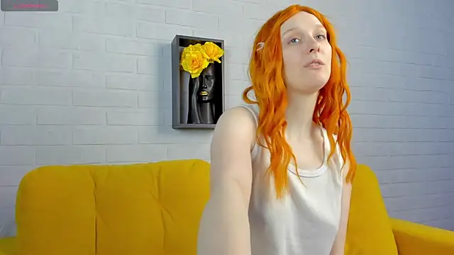 Snapshot of KristinMoore chatting on March 8, 2025, 12:52 pm KristinMoore online show from March 8, 2025, 12:52 pm