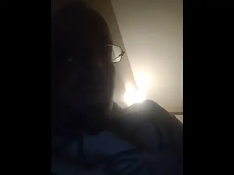 Snapshot of taterae chatting on November 1, 2025, 11:45 am taterae online show from November 1, 2025, 11:45 am