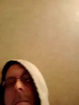 Snapshot of taterae chatting on November 3, 2025, 2:51 pm taterae online show from November 3, 2025, 2:51 pm