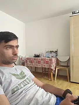andreiiiii2025 online show from May 29, 2026, 8:23 am