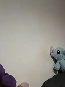 lola  med online show from February 25, 2025, 9:13 pm